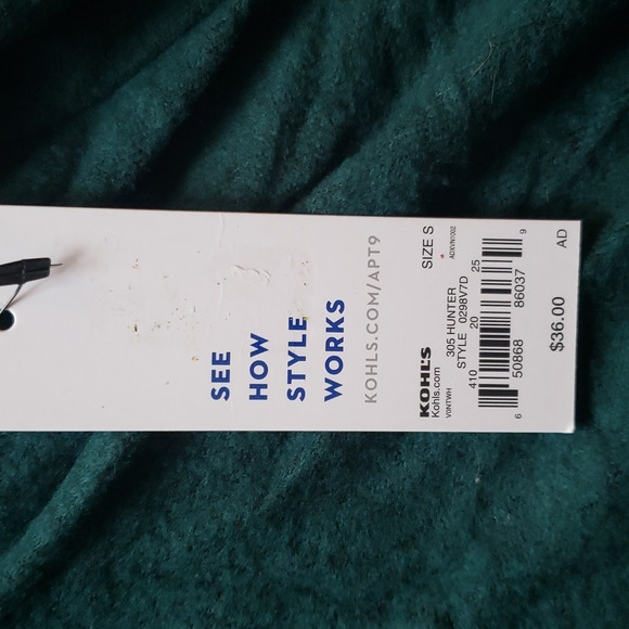 NWT Green Cowl Neck Super Soft Sweater - Picture 2 of 4